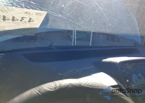 2005 Toyota Prius z USA, uszkodzony, nr VIN JTDKB20U653011446